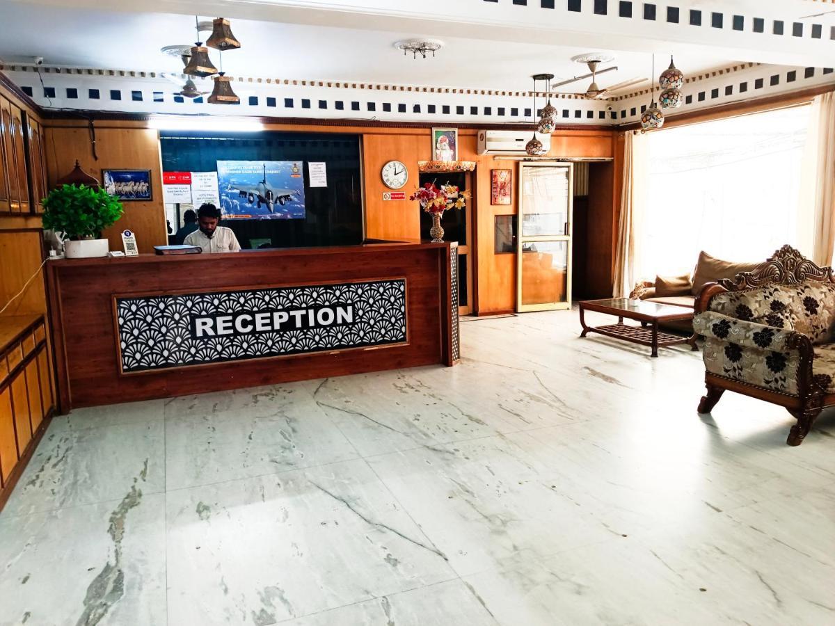 Hotel Krone Near Igi Airport Delhi New Delhi Luaran gambar